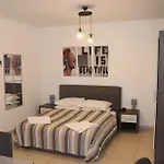 Toret Vanchiglia Studio Apartment